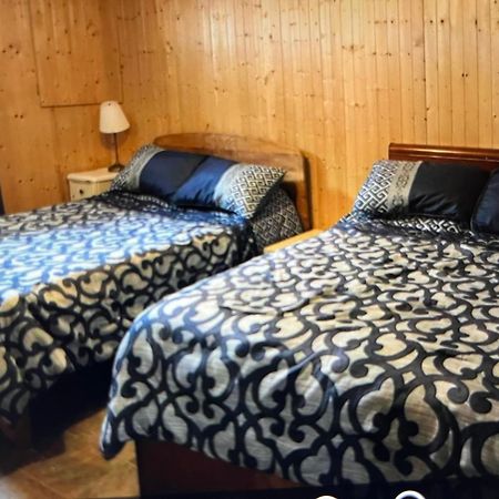 Le Gîte du Pêcheur Métabetchouan Extérieur photo